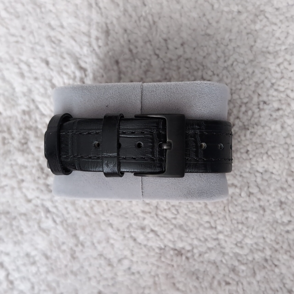 Kenneth Cole Black Buckle Waterproof Men's Analog Watch - Picture 2 of 6